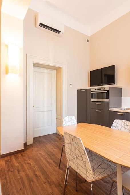 Crocetta Turandot One Bed 1st Floor - Mirable Pm Milan